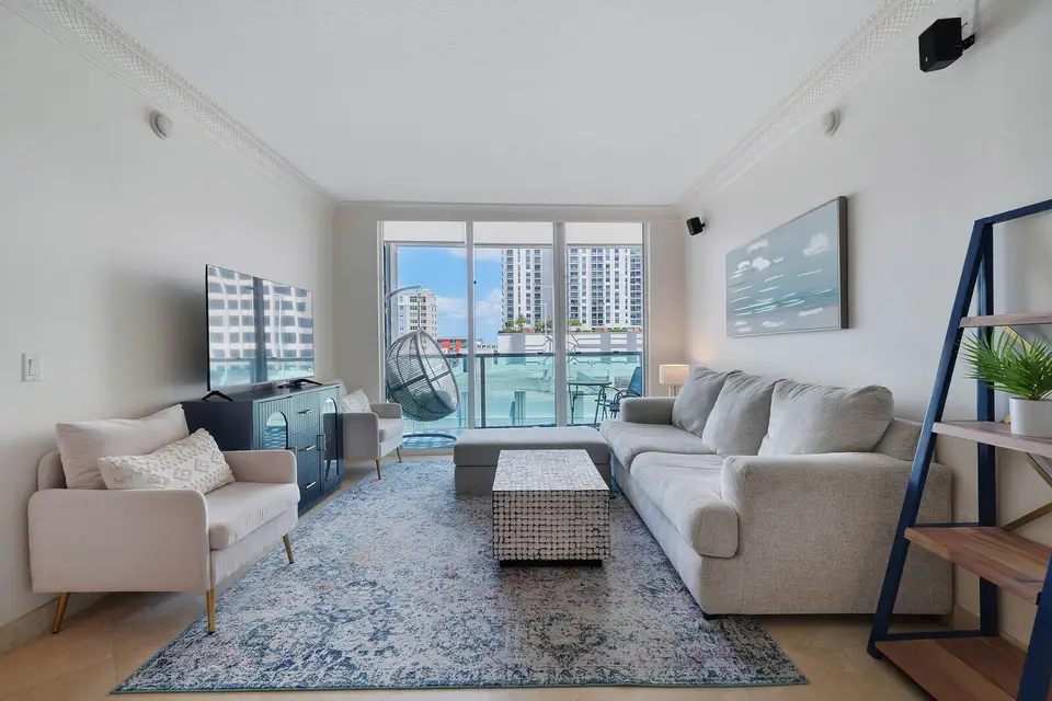 350 SE 2nd Street 860, Fort Lauderdale, FL 33301 Fort Lauderdale