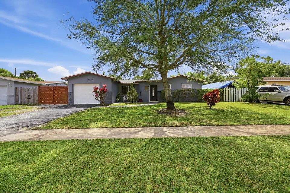 2350 NW 60th Avenue, Sunrise, FL 33313 Sunrise