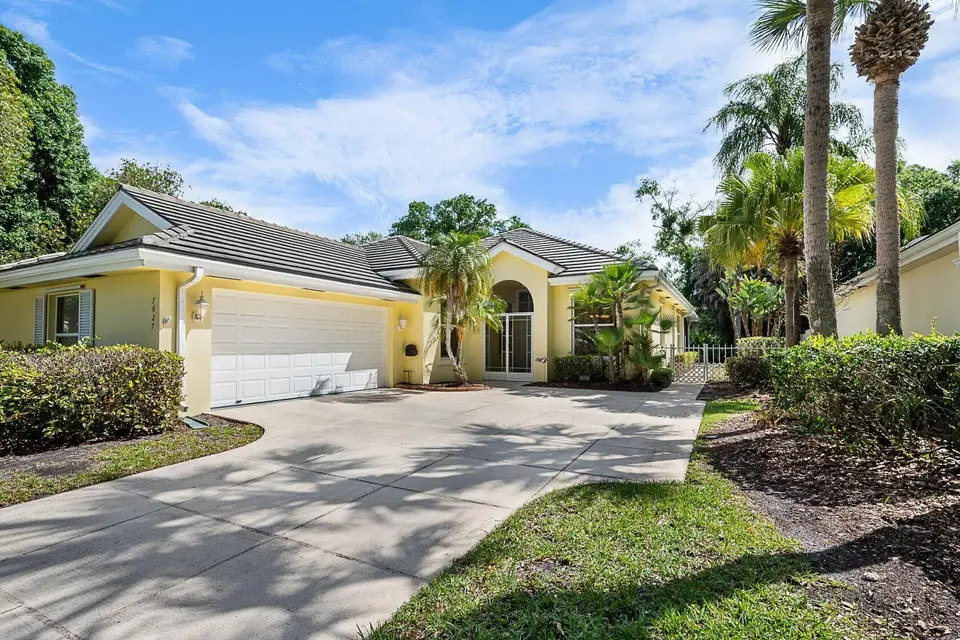 7627 SE Fiddlewood Lane, Hobe Sound, FL 33455 Hobe Sound