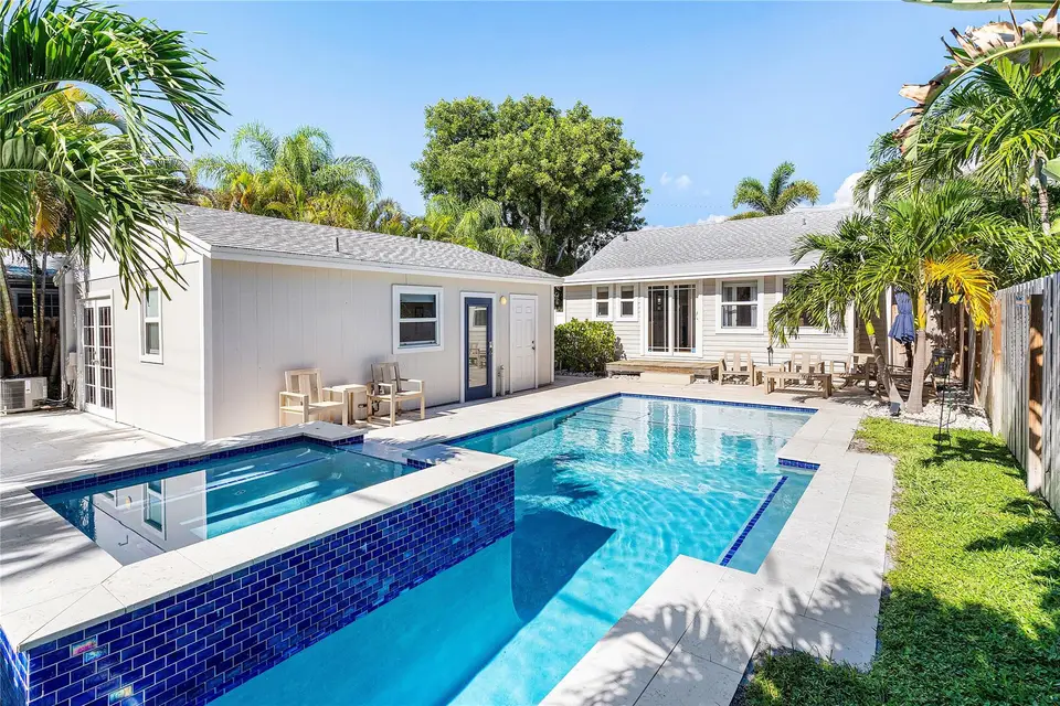 1518 N Ocean Breeze, Lake Worth Beach, FL 33460 Lake Worth Beach