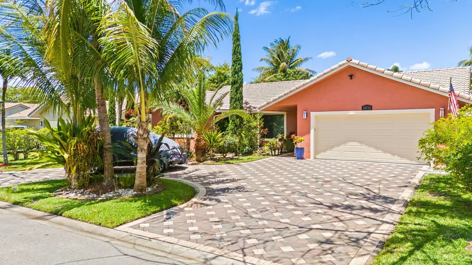10739 NW 21st Street, Coral Springs, FL 33071 Coral Springs