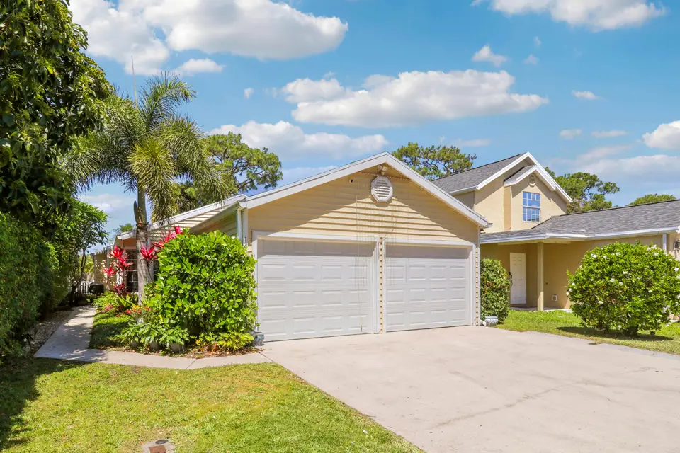 1437 Dandelion Lane, West Palm Beach, FL 33415 West Palm Beach