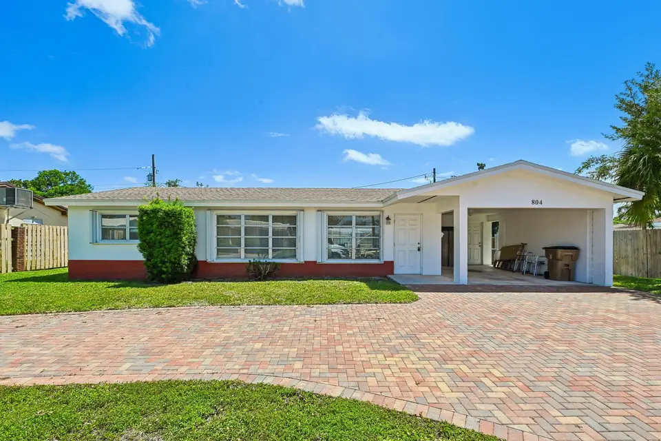 804 SE 16th Court, Deerfield Beach, FL 33441 Deerfield Beach