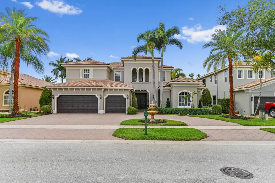 9174 Oak Alley Drive, Lake Worth, FL 33467 Lake Worth