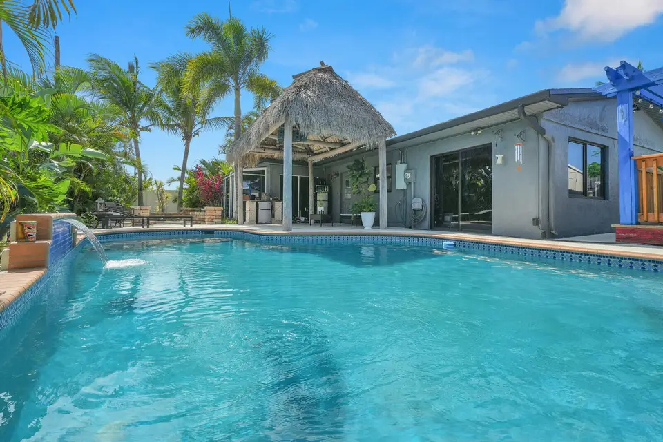 910 NE 23rd Court, Pompano Beach, FL 33064 Pompano Beach