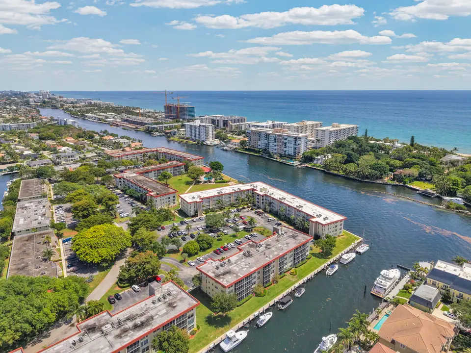 3050 NE 48th Court 305, Lighthouse Point, FL 33064 Lighthouse Point