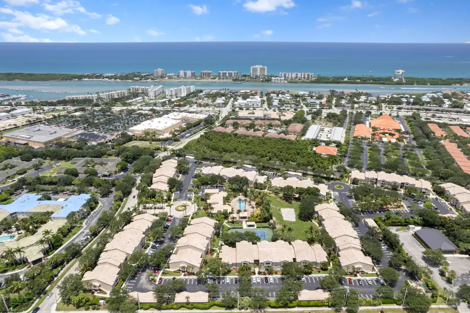 272 Village Boulevard 7109, Tequesta, FL 33469 Tequesta