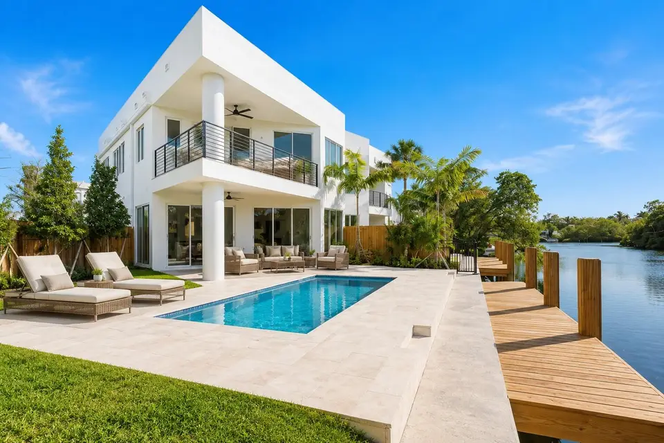 1133 NE 18th Court, Fort Lauderdale, FL 33305 Fort Lauderdale