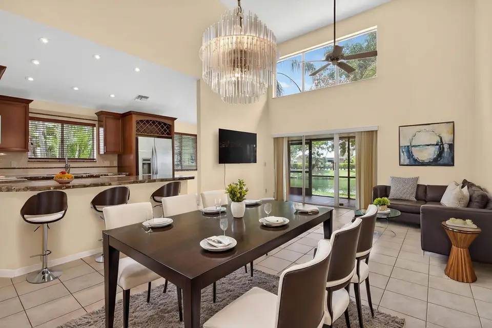 7364 Pinewalk Drive S, Margate, FL 33063 Margate
