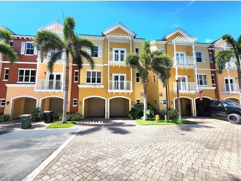 2317 Vintage Drive, Lighthouse Point, FL 33064 Lighthouse Point