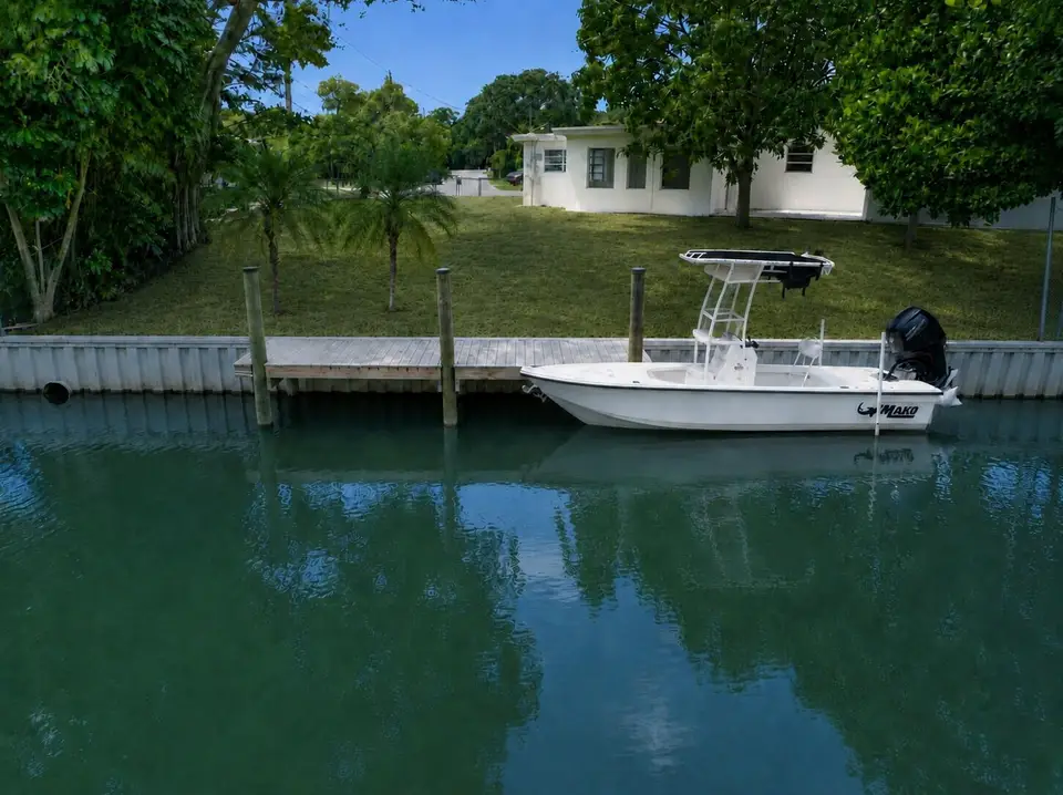 7500 W Lake Drive, Lake Clarke Shores, FL 33406 Lake Clarke Shores