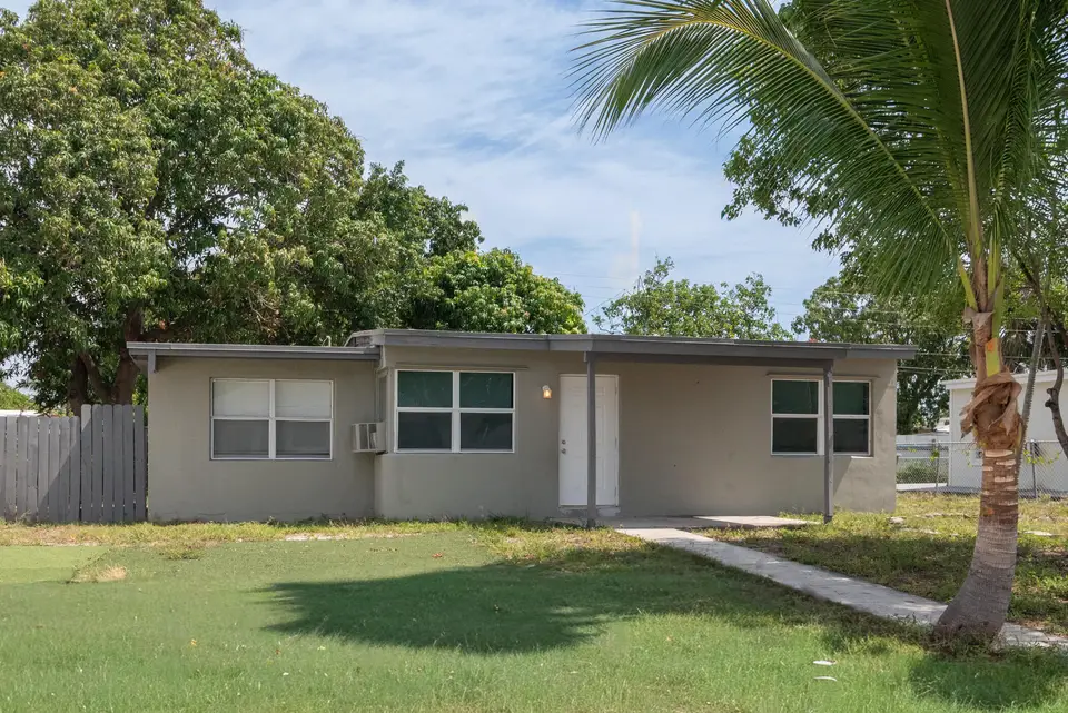 191 Tulip Tree Drive, Lake Worth, FL 33462 Lake Worth