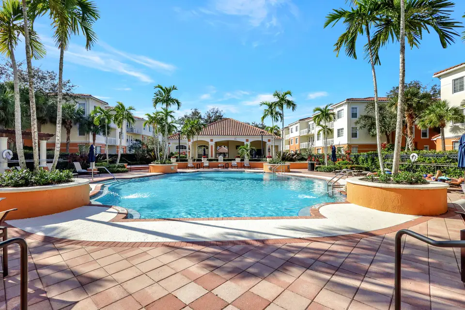 9849 Baywinds Drive 8101, West Palm Beach, FL 33411 West Palm Beach