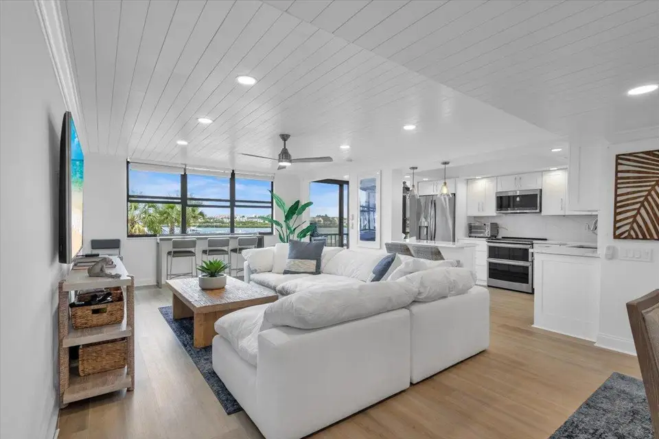 1648 Jupiter Cove Drive 210, Jupiter, FL 33469 Jupiter