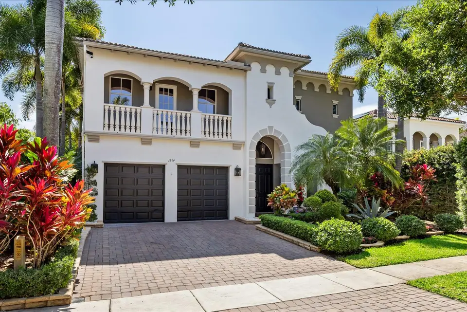 1874 Wood Glen Circle, West Palm Beach, FL 33411 West Palm Beach