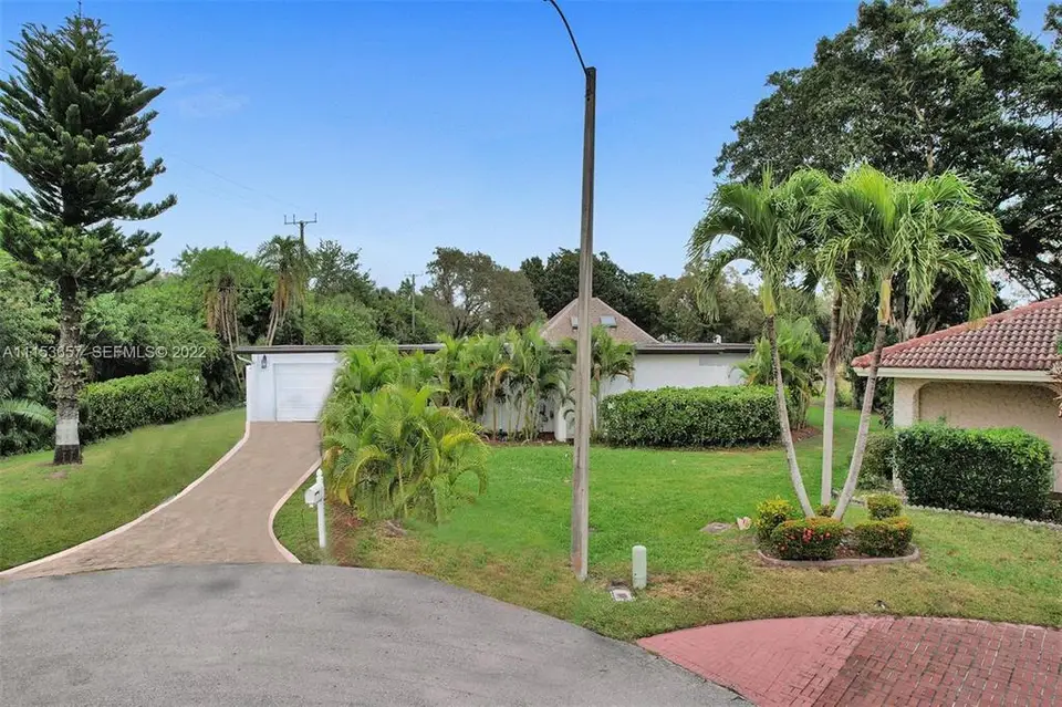 4808 Queen Palm Lane, Tamarac, FL 33319 Tamarac