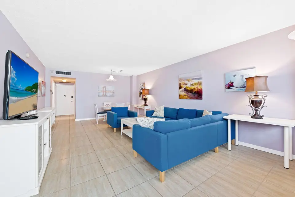 3725 S Ocean Drive 420, Hollywood, FL 33019 Hollywood