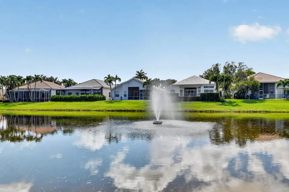 109 Palm Circle, Atlantis, FL 33462 Atlantis