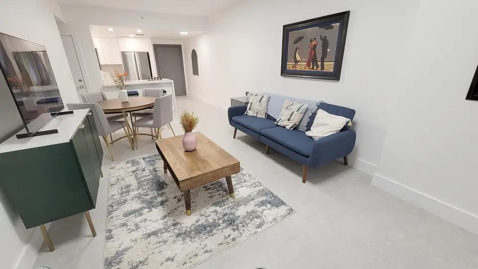 185 SE 14th Terrace 2402, Miami, FL 33131 Miami