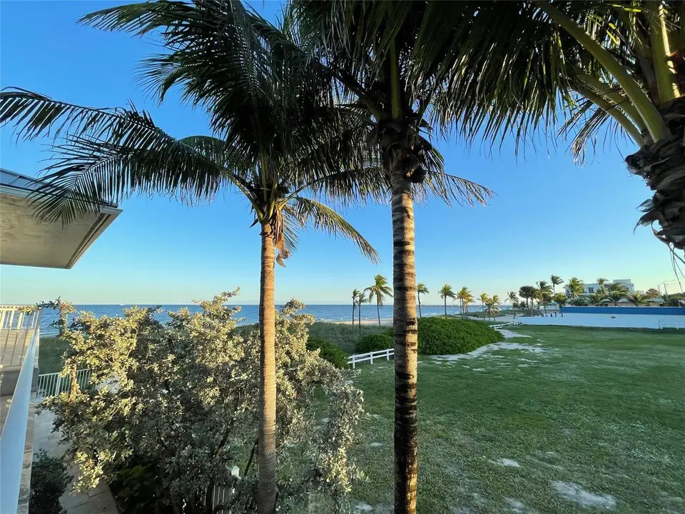 4564 El Mar Drive 5, Lauderdale-By-The-Sea, FL 33308 Lauderdale-By-The-Sea