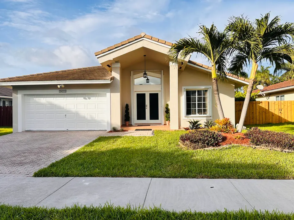 20221 SW 85th Court SW, Cutler Bay, FL 33189 Cutler Bay