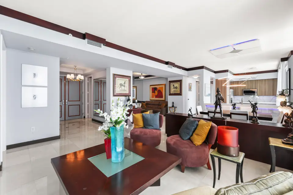 347 N New River Drive E Ph 4, Fort Lauderdale, FL 33301 Fort Lauderdale