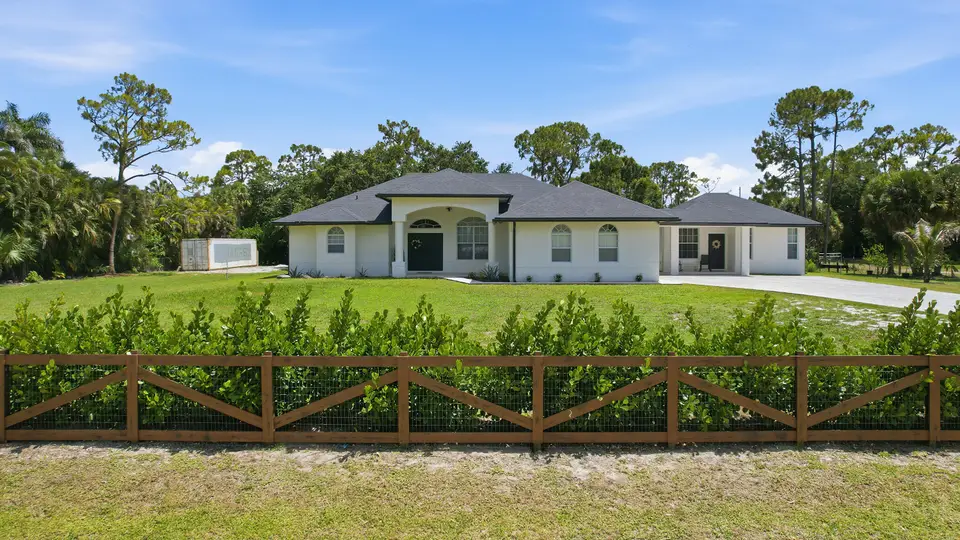 18220 N 90th St Street N, The Acreage, FL 33470 The Acreage