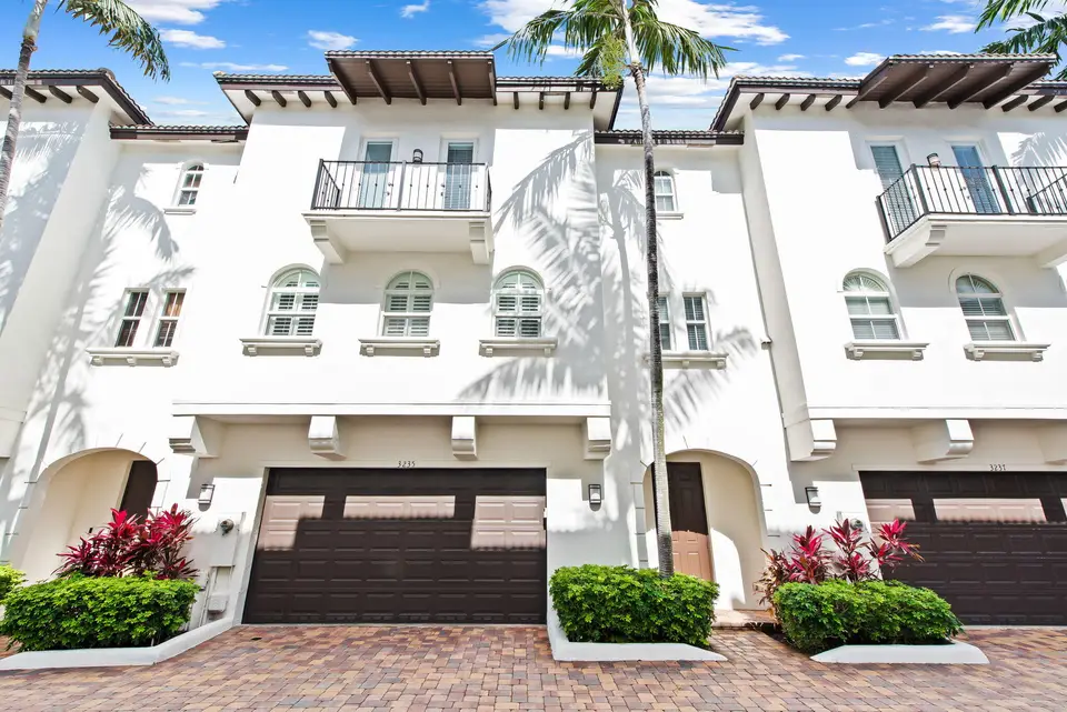3235 NE 13th Street, Pompano Beach, FL 33062 Pompano Beach