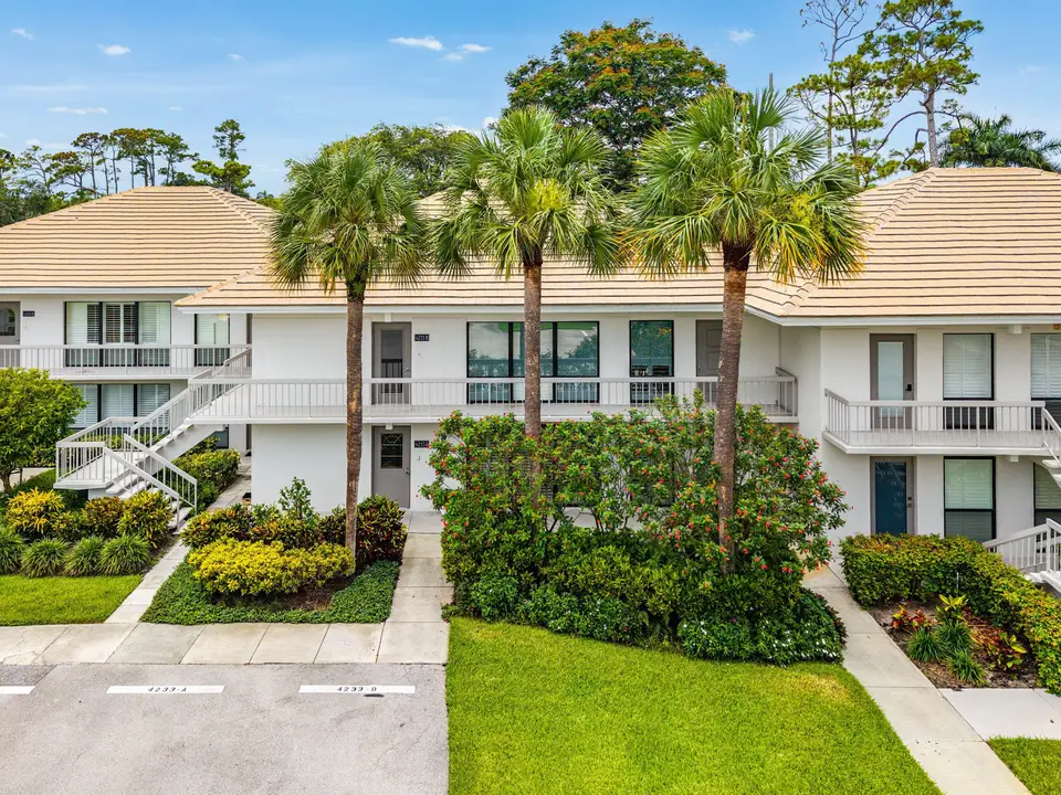 4233 A Quail Ridge Drive N Sandpiper, Boynton Beach, FL 33436 Boynton Beach