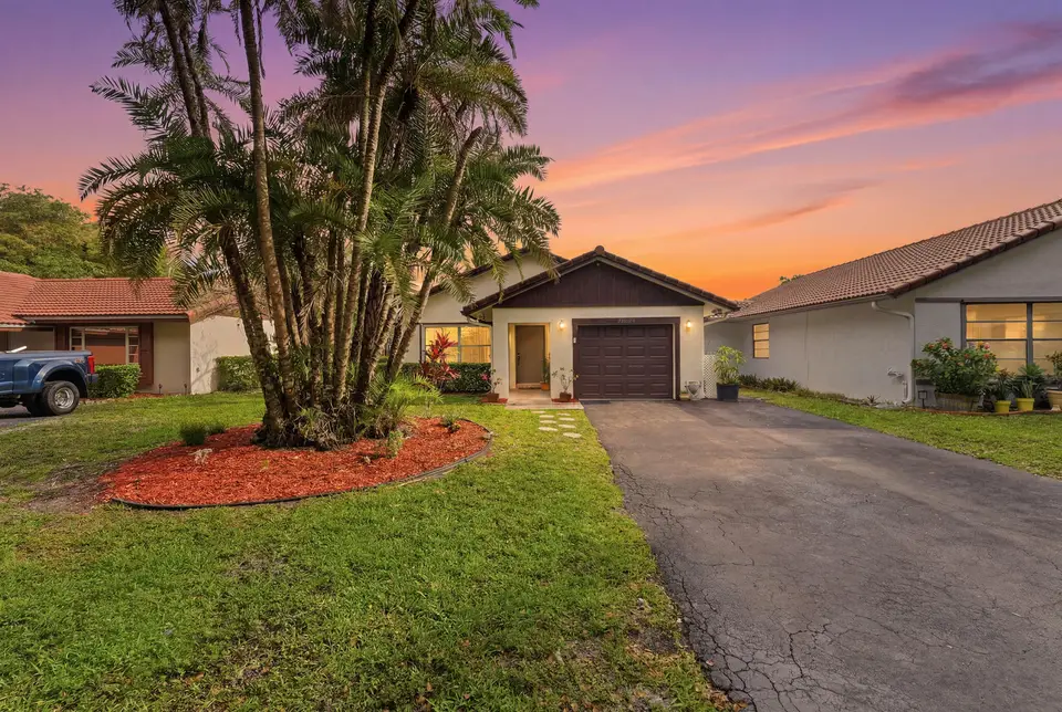 10237 NW 31st Street, Coral Springs, FL 33065 Coral Springs