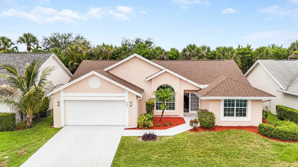 234 Moccasin Trail W, Jupiter, FL 33458 Jupiter