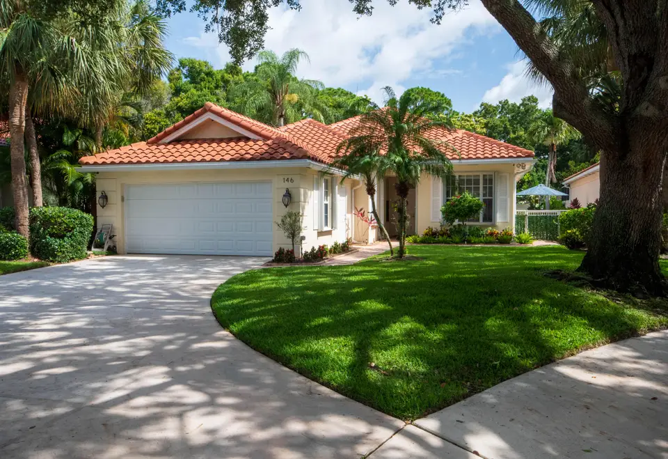 146 Lost Bridge Drive, Palm Beach Gardens, FL 33410 Palm Beach Gardens