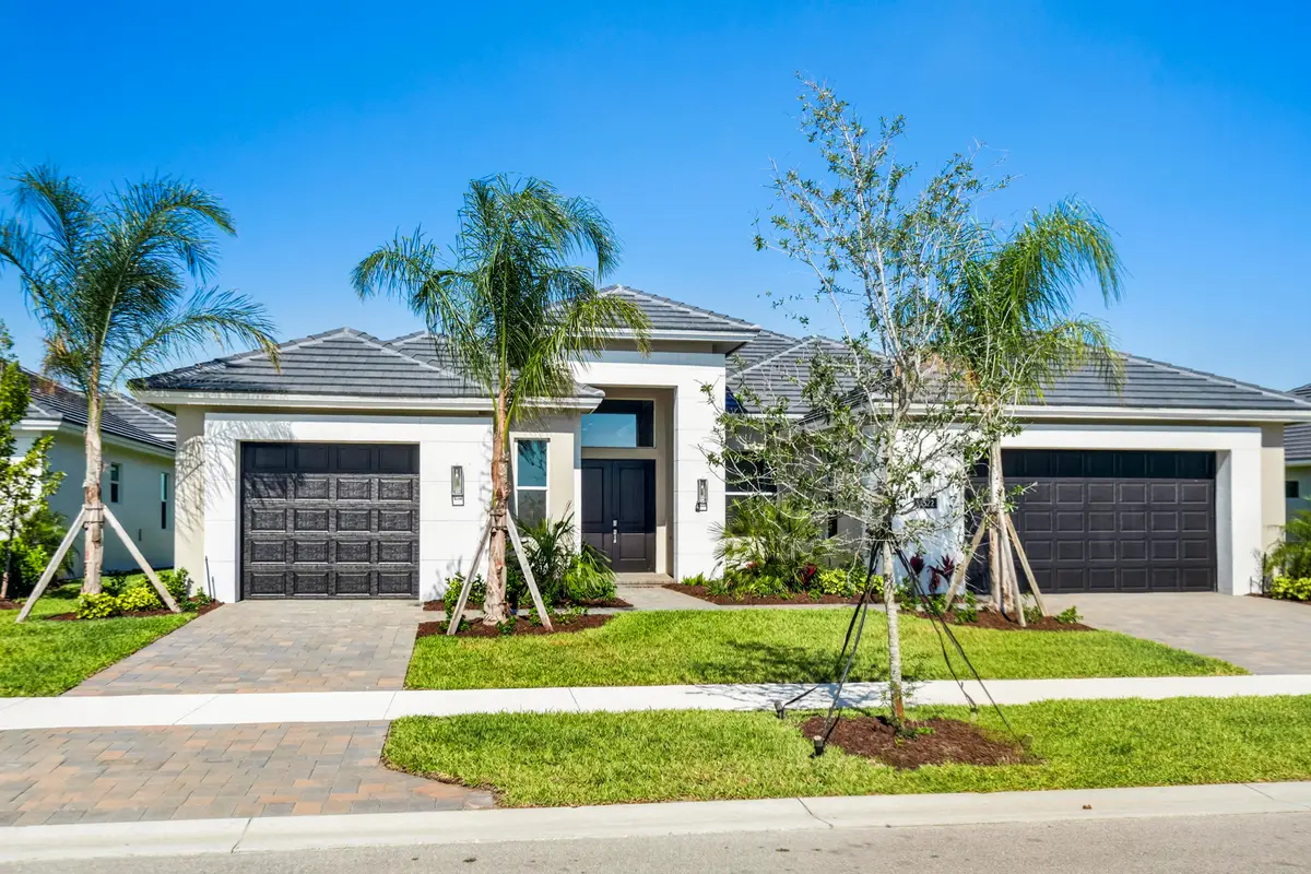 14322 SW Belterra Drive_Callie_Exterior