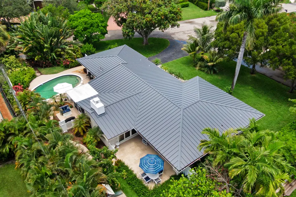 3240 Lakeview Drive, Pompano Beach, FL 33062 Pompano Beach