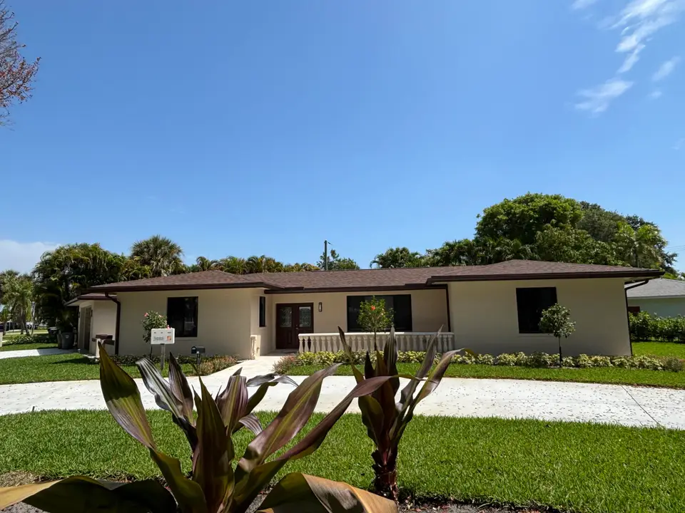 135 E Ilex Drive, Lake Park, FL 33403 Lake Park