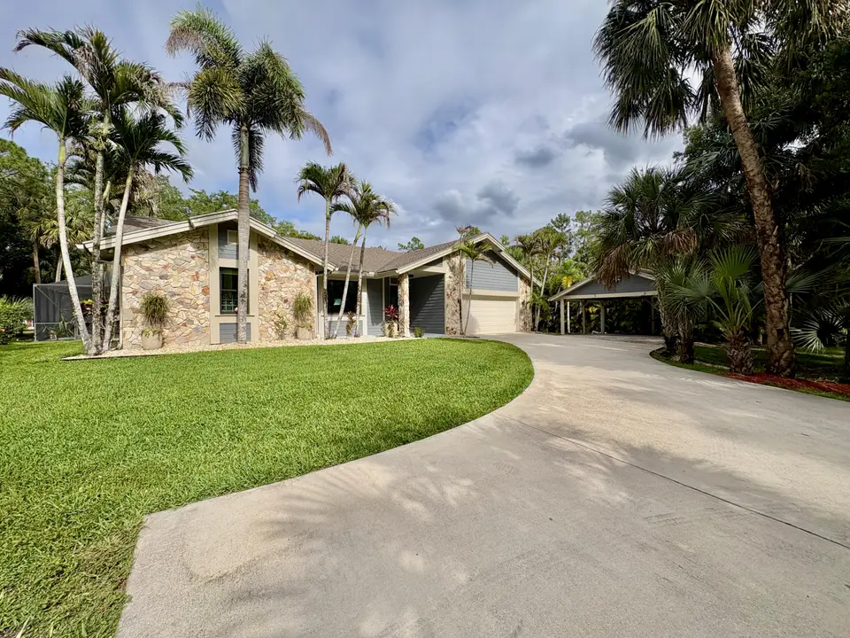 16789 N 98th Way Way N, Jupiter Farms, FL 33478 Jupiter Farms