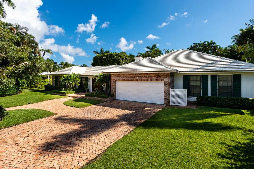202 Coral Lane, Palm Beach, FL 33480 Palm Beach