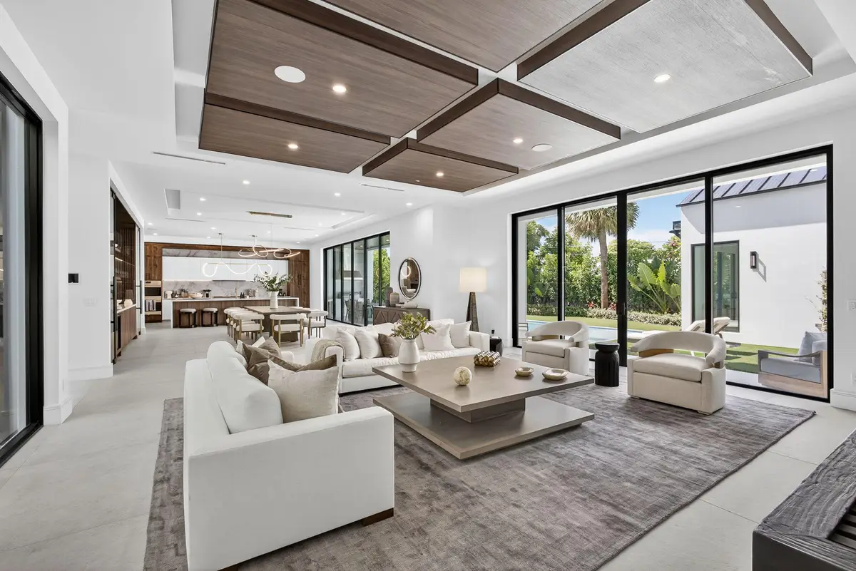 Living room & dining room