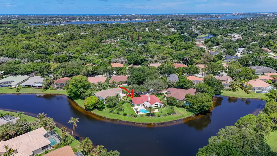 134 Gothic Circle, Jupiter, FL 33458 Jupiter
