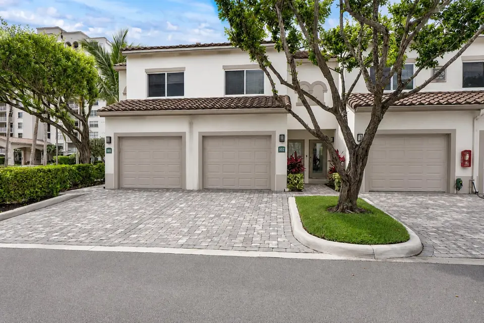 3596 S Ocean Boulevard 102, Highland Beach, FL 33487 Highland Beach