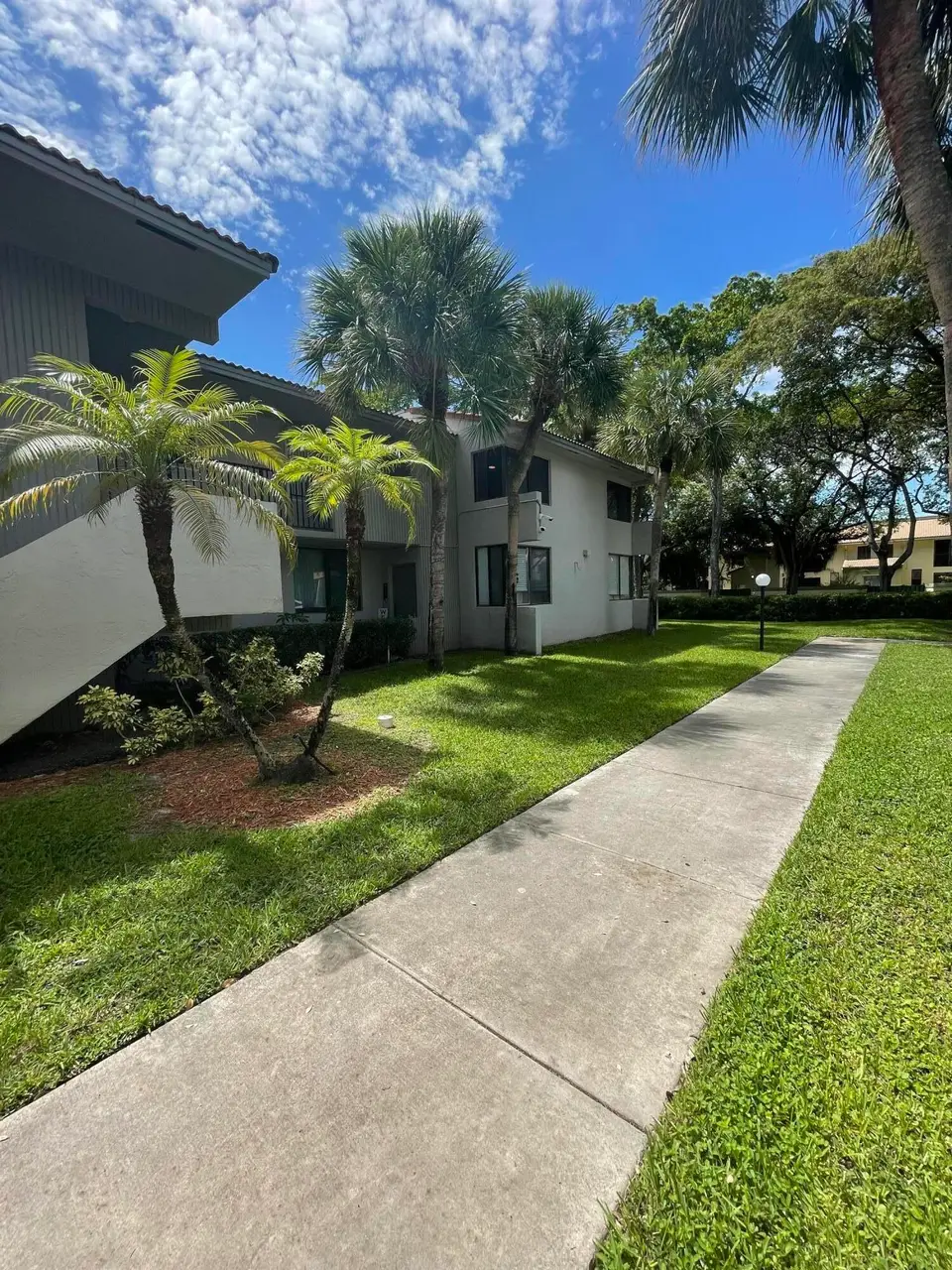 9537 SW 1st Court, Coral Springs, FL 33071 Coral Springs