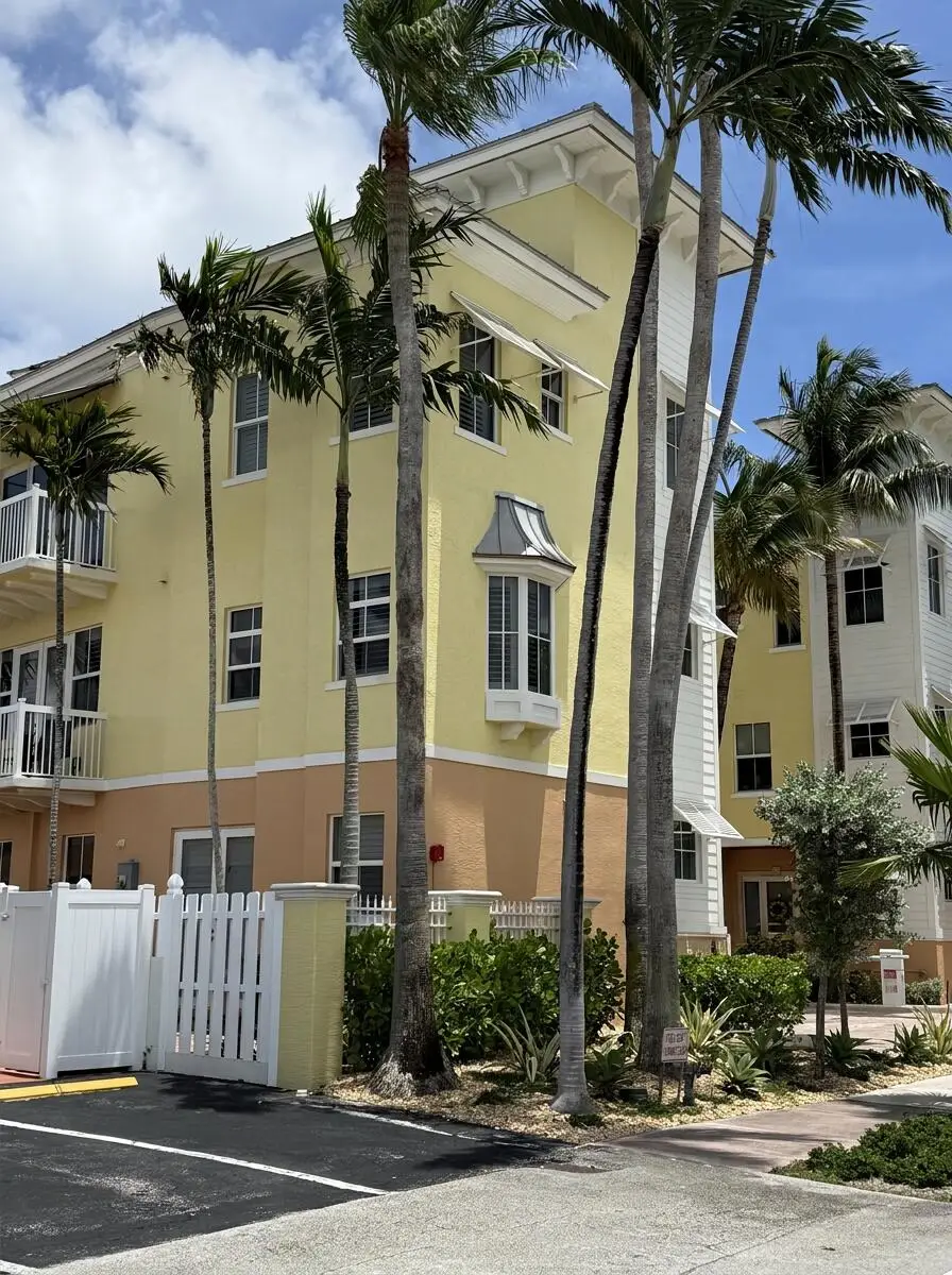 4332 Seagrape Drive 4, Lauderdale-By-The-Sea, FL 33308 Lauderdale-By-The-Sea