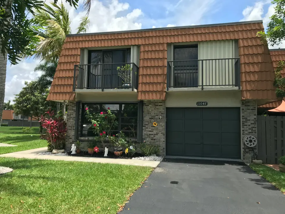11047 SW 15th Manor, Davie, FL 33324 Davie