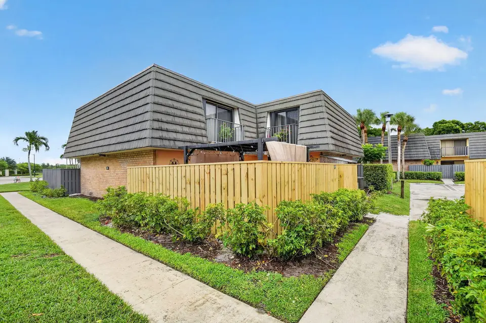 315 3rd Way, West Palm Beach, FL 33407 West Palm Beach