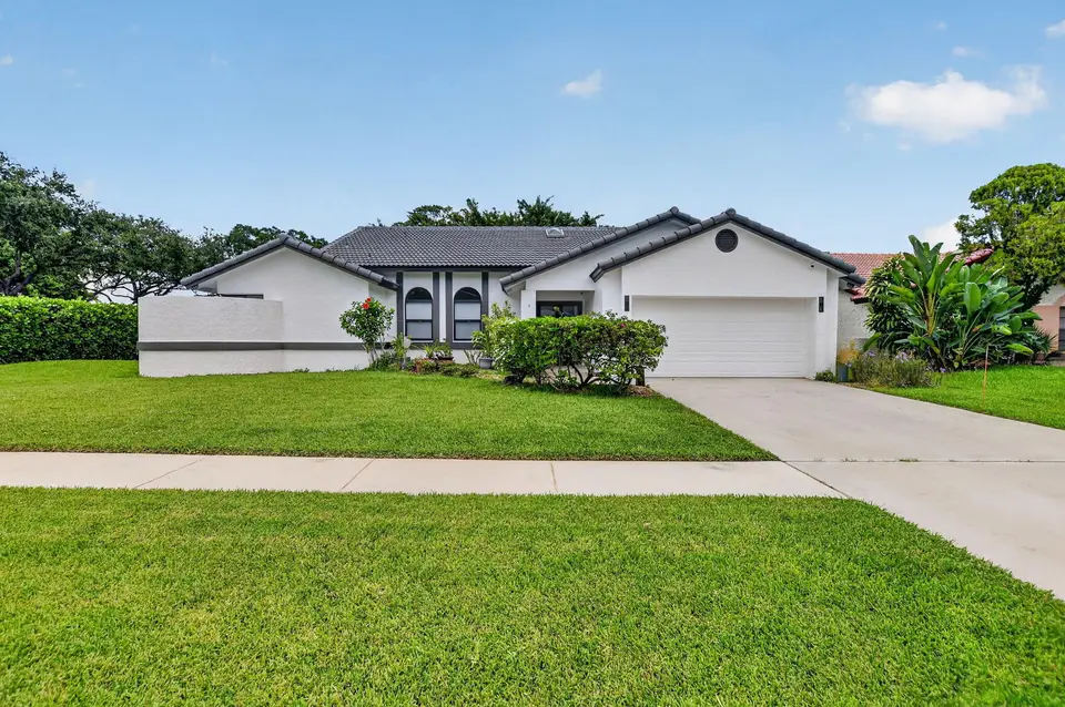 19700 Sedgefield Terrace, Boca Raton, FL 33498 Boca Raton