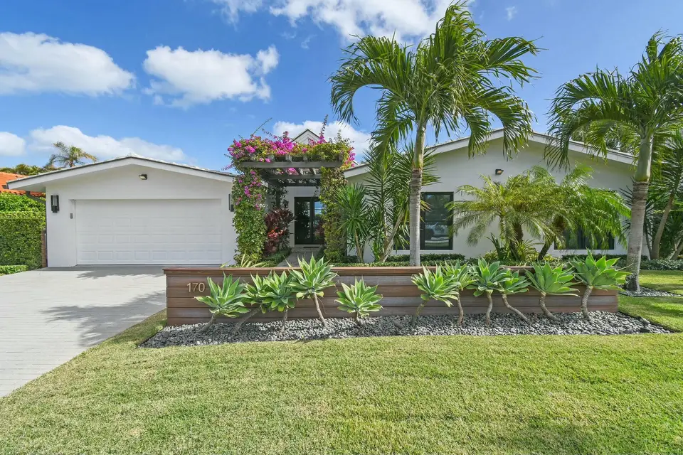 170 Beacon Lane, Jupiter Inlet Colony, FL 33469 Jupiter Inlet Colony