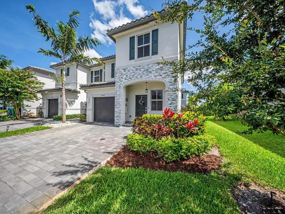 11968 NW 47th Manor, Coral Springs, FL 33076 Coral Springs
