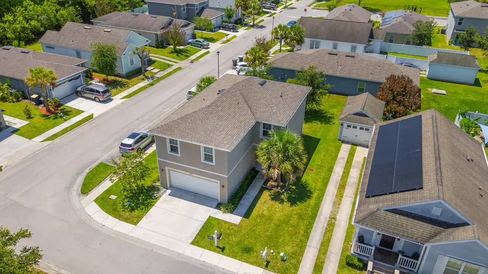 3351 Liberty Square Way, Fort Pierce, FL 34982 Fort Pierce