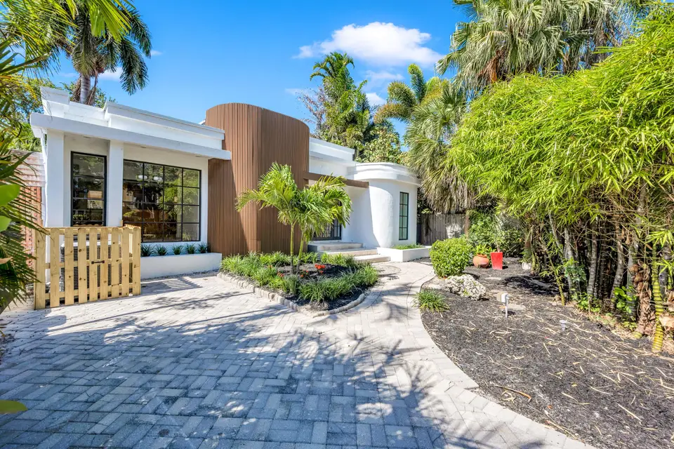 1413 NE 4th Court, Fort Lauderdale, FL 33301 Fort Lauderdale
