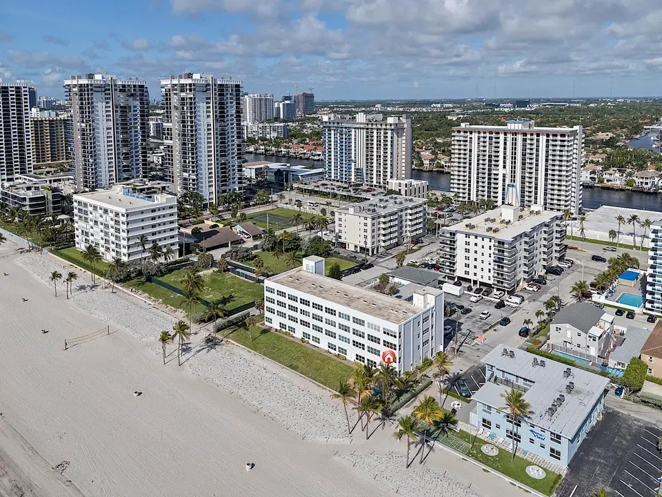 1801 S Surf Road 2a, Hollywood, FL 33019 Hollywood
